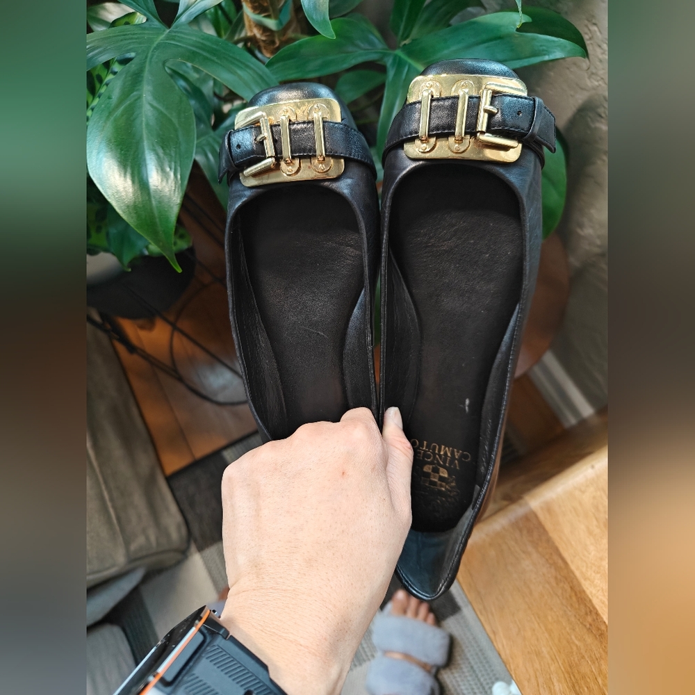 Vince Camuto black genuine leather lofers size 7.5